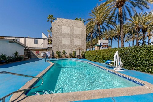 Anaheim Discovery Inn and Suites - image 24