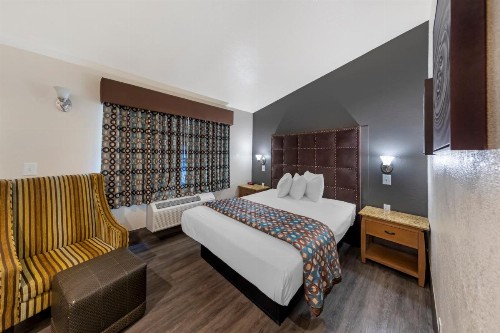 Anaheim Discovery Inn and Suites - image 28