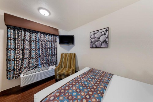 Anaheim Discovery Inn and Suites - image 31