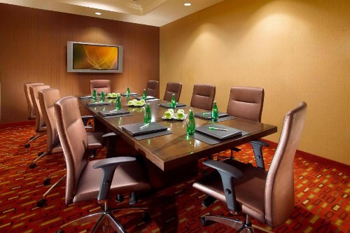 Courtyard by Marriott Anaheim Resort/Convention Center - image 23