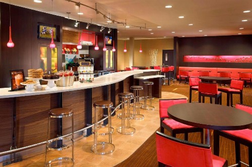 Courtyard by Marriott Anaheim Resort/Convention Center - image 26