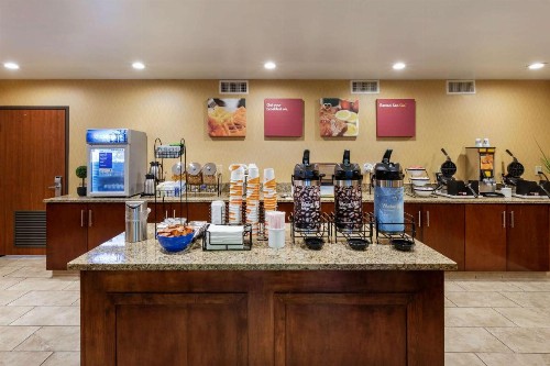 Comfort Inn Anaheim Resort - image 30