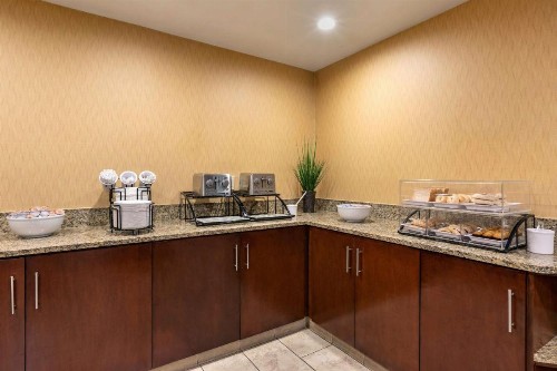 Comfort Inn Anaheim Resort - image 33
