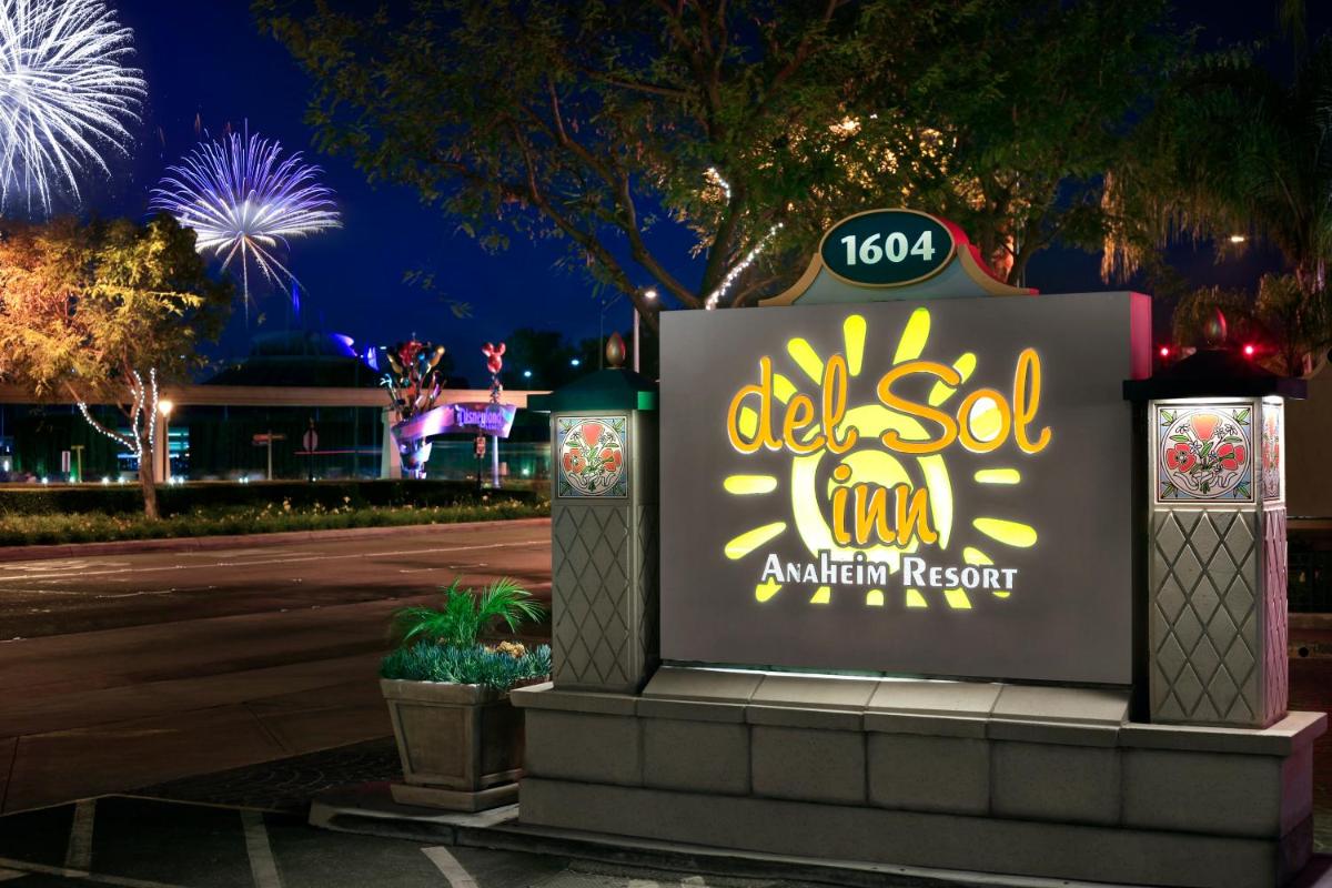 Del Sol Inn Anaheim - main image