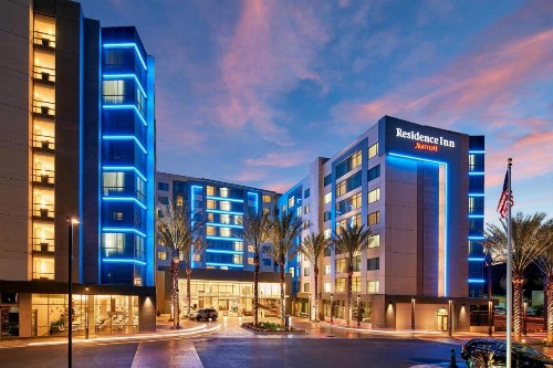Residence Inn by Marriott at Anaheim Resort/Convention Center - image 1