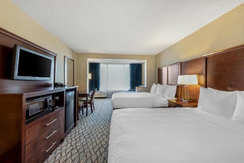 Clarion Hotel Anaheim Resort - image 43