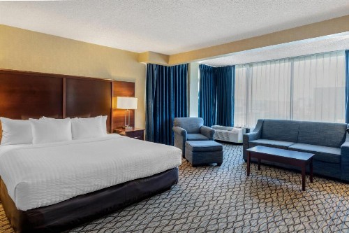 Clarion Hotel Anaheim Resort - image 44
