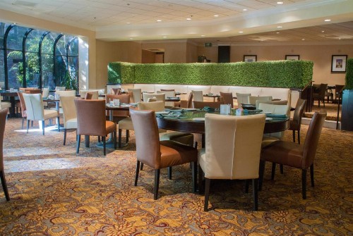 Anaheim Majestic Garden Hotel - image 20