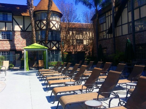 Anaheim Majestic Garden Hotel - image 33