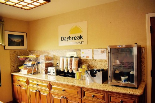 Days Inn by Wyndham Anaheim Near the Park - image 43