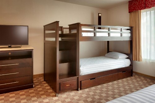 Cortona Inn and Suites Anaheim Resort - image 17