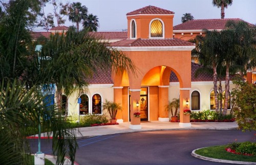 Cortona Inn and Suites Anaheim Resort - image 9