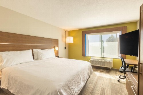 Holiday Inn Express - Anaheim West - image 30