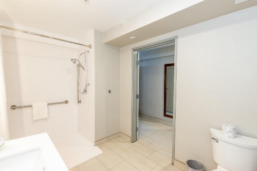 Holiday Inn Express - Anaheim West - image 31
