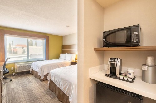 Holiday Inn Express - Anaheim West - image 37