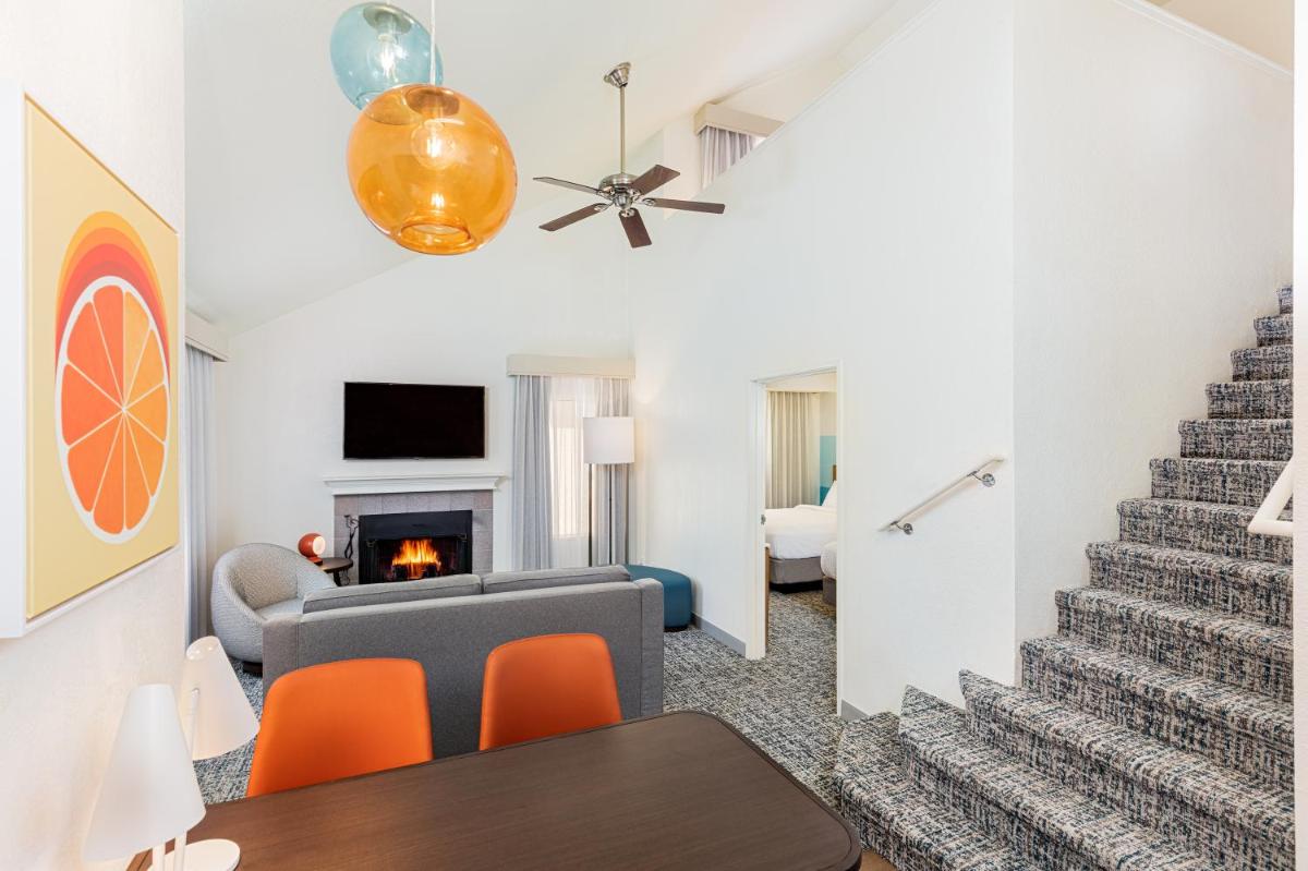 Clementine Hotel & Suites Anaheim - main image