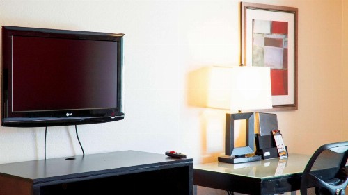 Motel 6 - Anaheim Hills CA - image 13