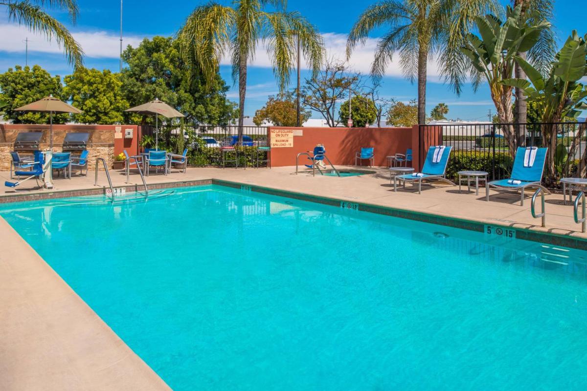 TownePlace Suites by Marriott Anaheim Maingate Near Angel Stadium - main image