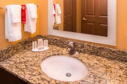 TownePlace Suites by Marriott Anaheim Maingate Near Angel Stadium - image 22