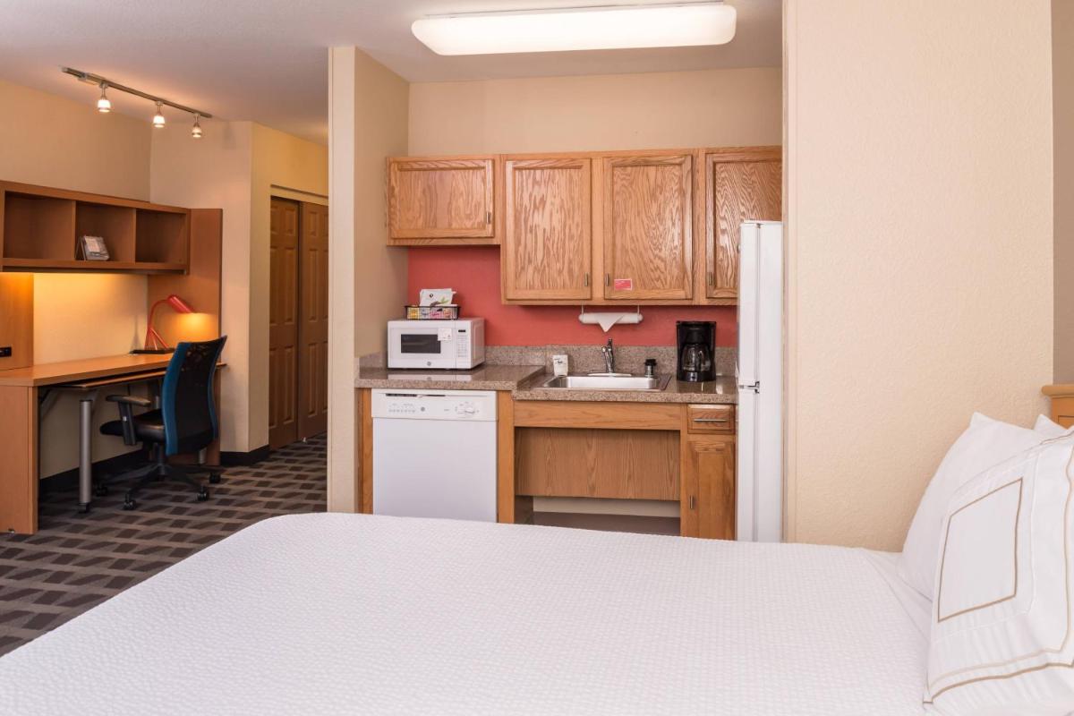 TownePlace Suites by Marriott Anaheim Maingate Near Angel Stadium - image 7
