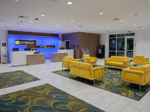 Wyndham Anaheim - image 24