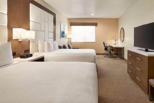 Wyndham Anaheim - image 42