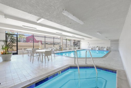 Anaheim Desert Inn & Suites - image 5