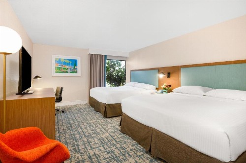 Anaheim Hotel - image 10