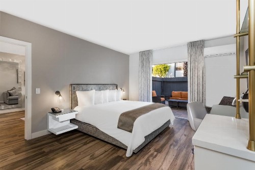 Anaheim Hotel - image 27