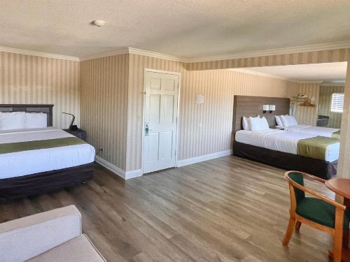 Quality Inn & Suites Anaheim Maingate - image 44
