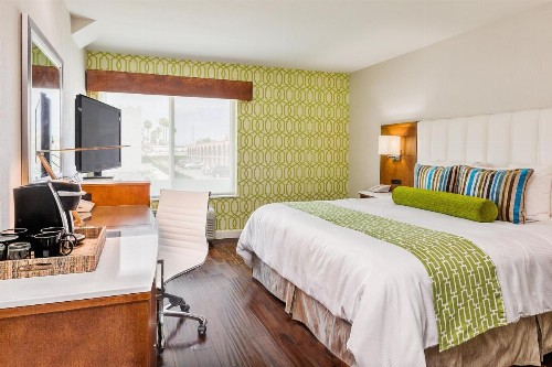 Hotel Indigo Anaheim an IHG Hotel - image 14