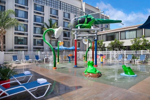 Holiday Inn Hotel & Suites Anaheim an IHG Hotel - image 21