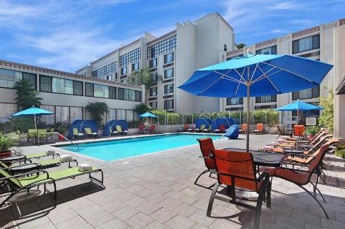 Holiday Inn Hotel & Suites Anaheim an IHG Hotel - image 23