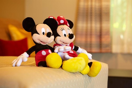 Eden Roc Inn & Suites near the Maingate - image 6