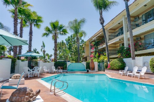 Hotel Pepper Tree Boutique Kitchen Studios - Anaheim - image 4