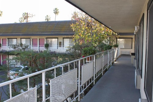 Alamo Inn and Suites - Convention Center - image 24