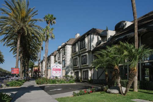 Alamo Inn and Suites - Convention Center - image 5