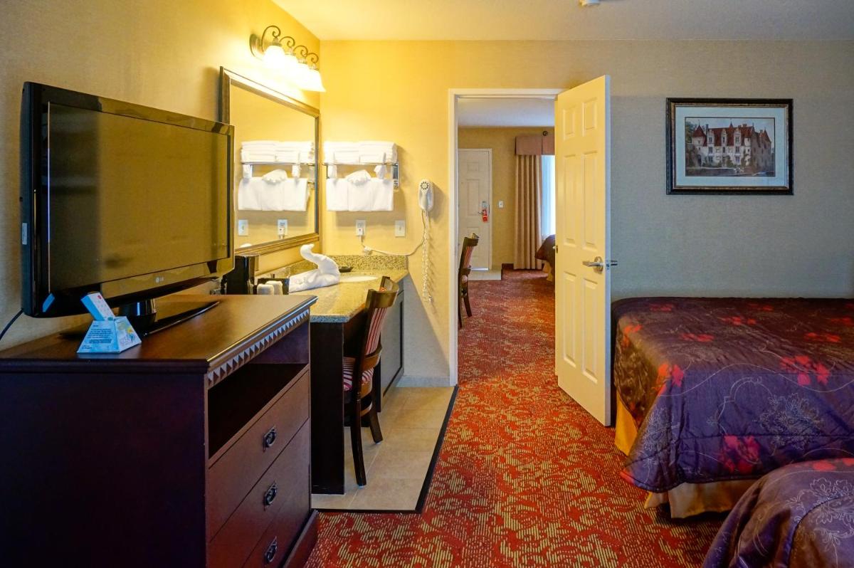 Castle Inn and Suites Anaheim - image 6