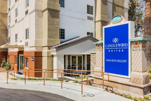 Candlewood Suites Anaheim - Resort Area an IHG Hotel - image 6