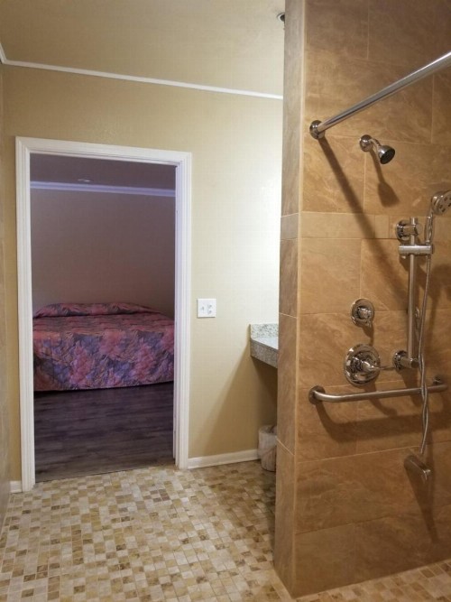 Welcome Inn & Suites Anaheim - image 16