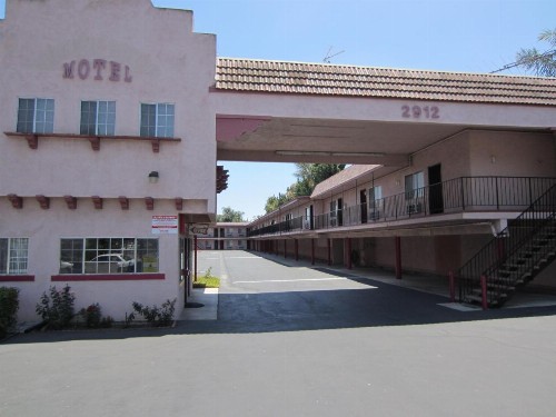 Welcome Inn & Suites Anaheim - image 21