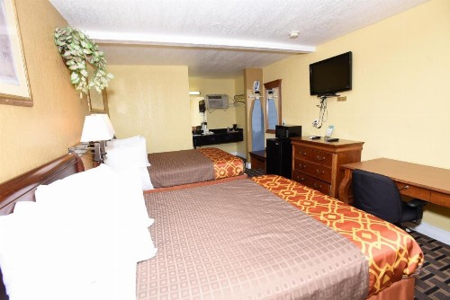 Best Budget Inn Anaheim - image 8