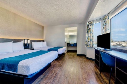 Motel 6-Anaheim CA - Fullerton East - image 35