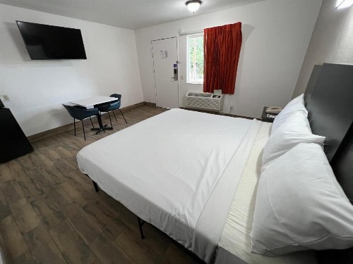 Motel 6-Orange CA - Anaheim - image 36