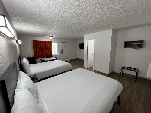 Motel 6-Orange CA - Anaheim - image 37