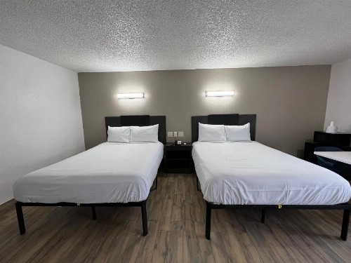 Motel 6-Orange CA - Anaheim - image 43