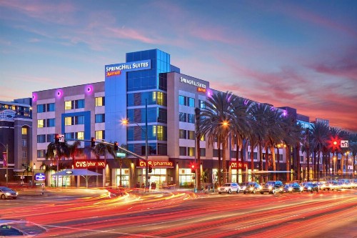 SpringHill Suites by Marriott at Anaheim Resort Area/Convention Center - image 1