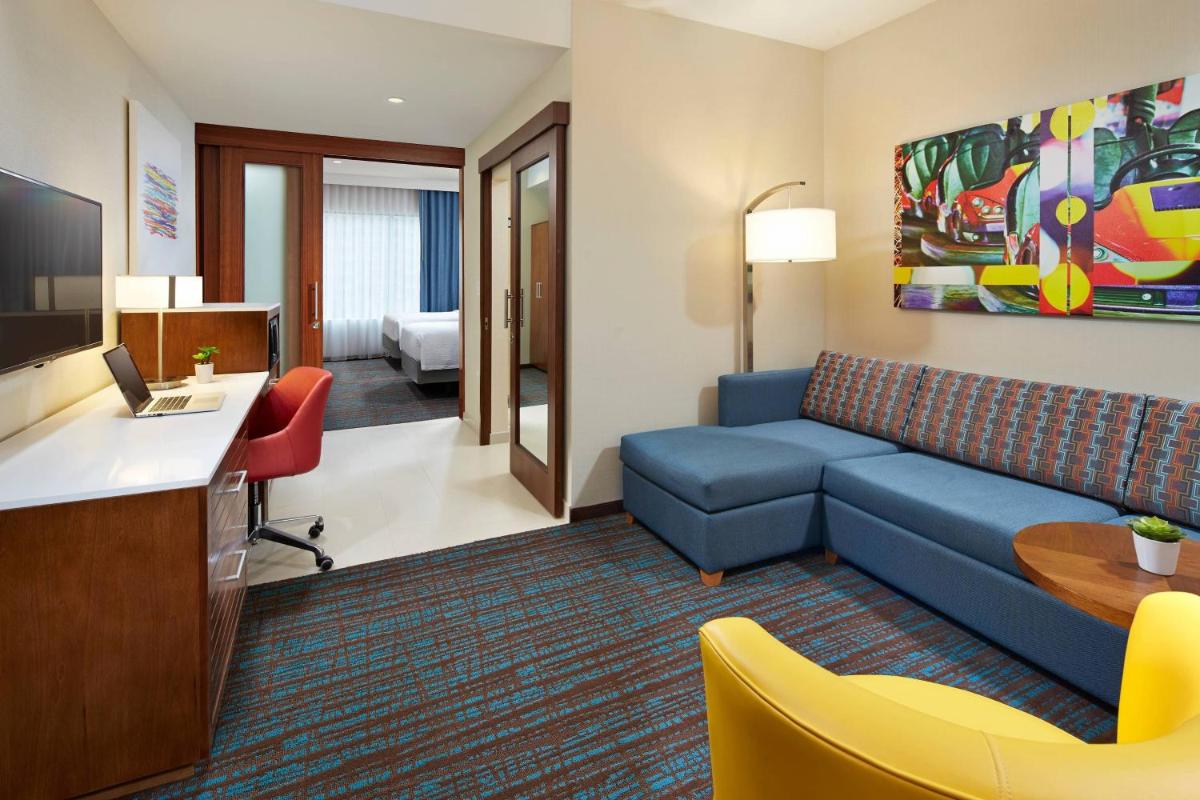 SpringHill Suites by Marriott at Anaheim Resort Area/Convention Center - image 5