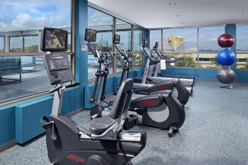 SpringHill Suites by Marriott at Anaheim Resort Area/Convention Center - image 9