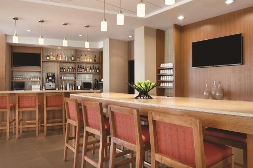 Hyatt Place at Anaheim Resort / Convention Center - image 35